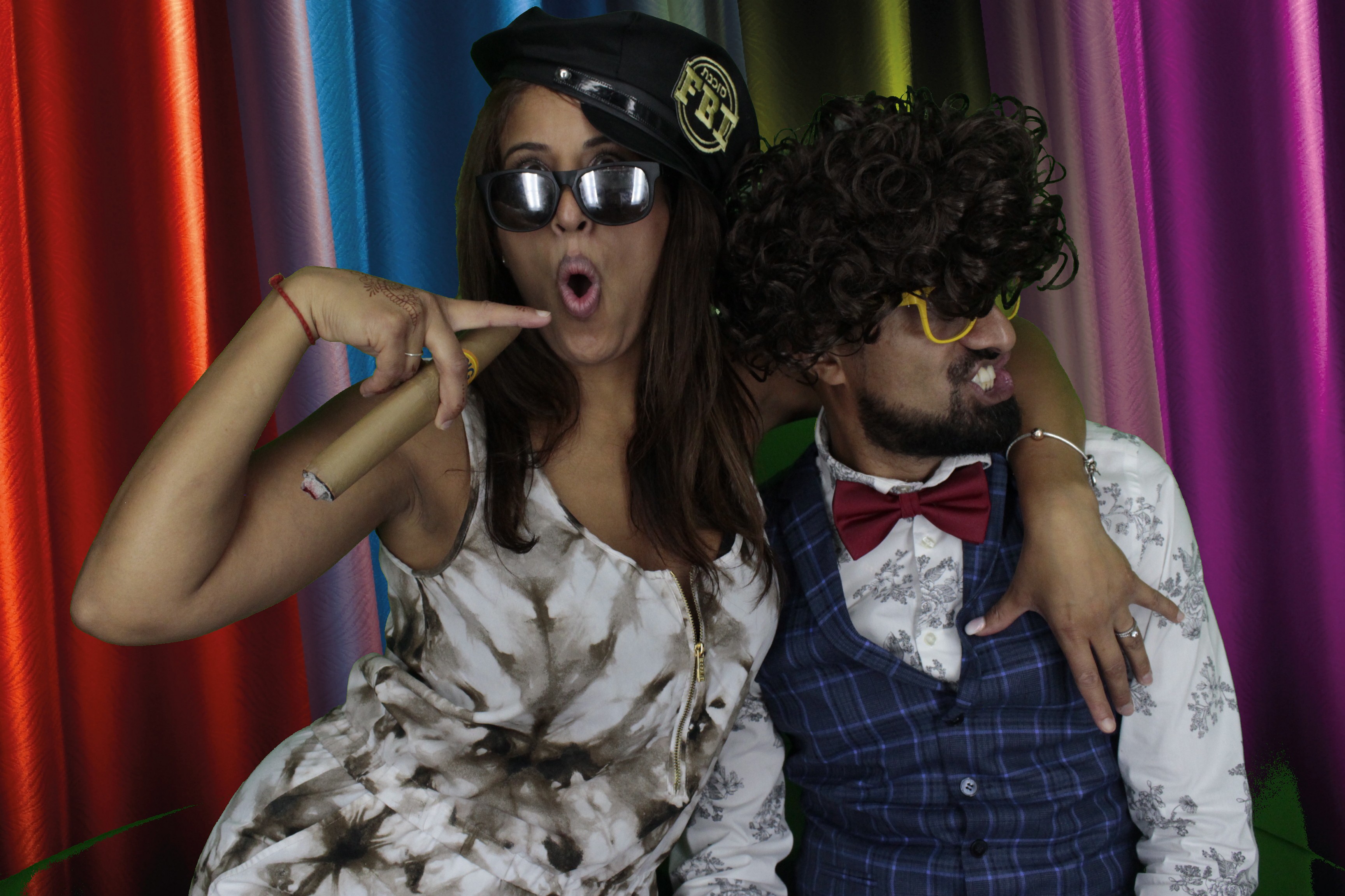 Bhavin & Yasmin’s Wedding | View more photos from the event at gallery.myphotoboothexperience.co.uk/u/MyPhotoBoothExperienceLtd/Bhavin-Yasmin’s-Wedding